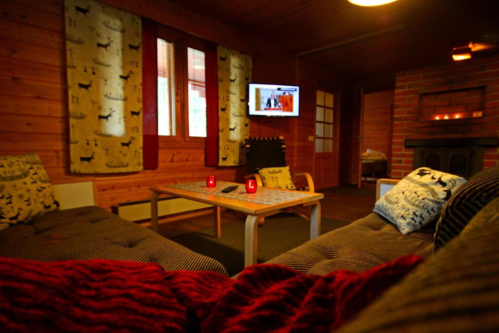 Ukonjaerven Holiday Village Ivalo Zimmer foto