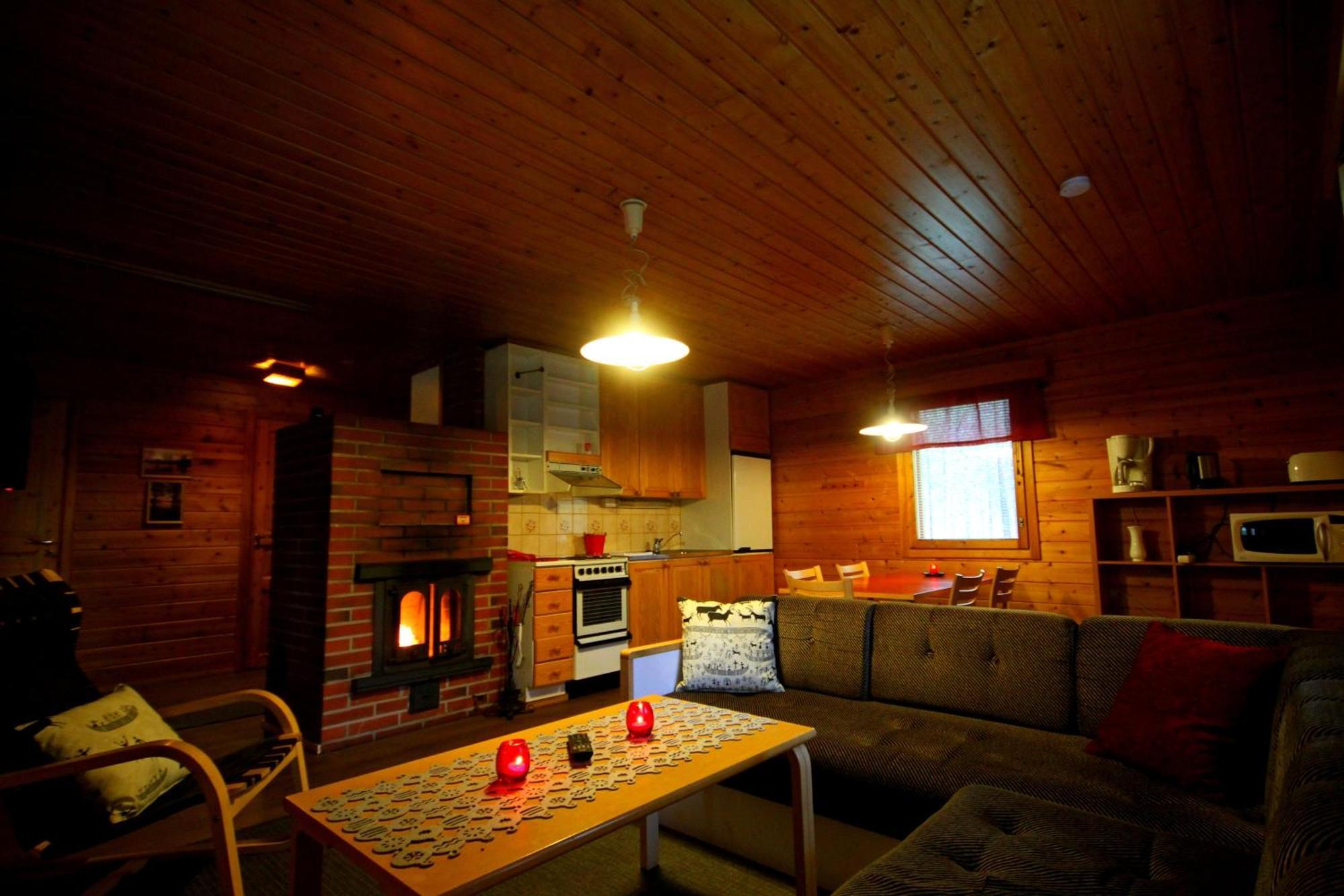 Ukonjaerven Holiday Village Ivalo Zimmer foto